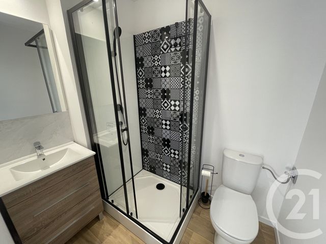 Afficher la photo en grand immeuble à vendre - 135.0 m2 - COUTANCES - 50 - BASSE-NORMANDIE - Century 21 Ed'Immo