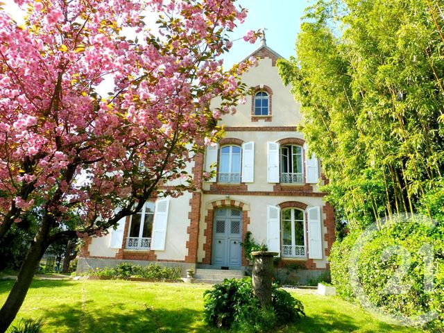Afficher la photo en grand maison à vendre - 12 pièces - 298.0 m2 - COUTANCES - 50 - BASSE-NORMANDIE - Century 21 Ed'Immo